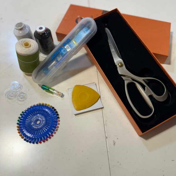 Kit de costura completo - 2074